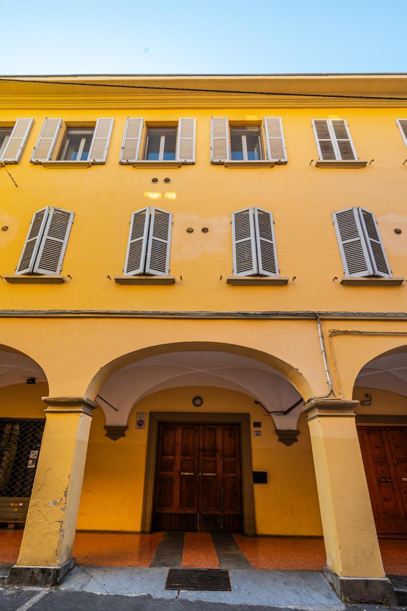 Апартаменты Sui Tetti Di Bologna Centro, Casa Dei Colori Экстерьер фото